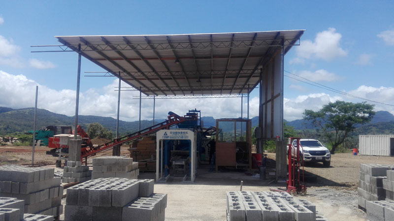Proyek mesin pembuat batu bata Sanlian Machinery Q(F)T4 di Pei Ji,Oseania